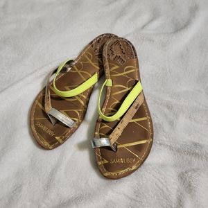 Sam & Libby sandals yellow tan silver single toe strap women's size 9